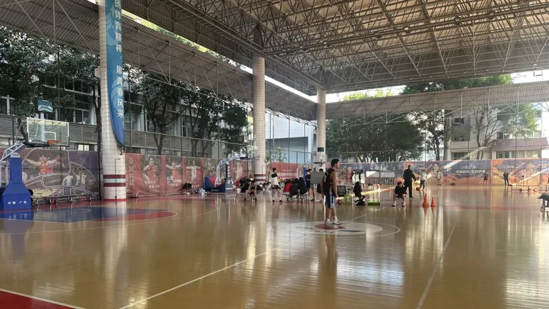 如何利用激励提升团队篮球训练的积极性_0
